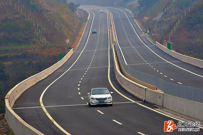 张桑高速开通 革命老区桑植县结束无高速路的历史