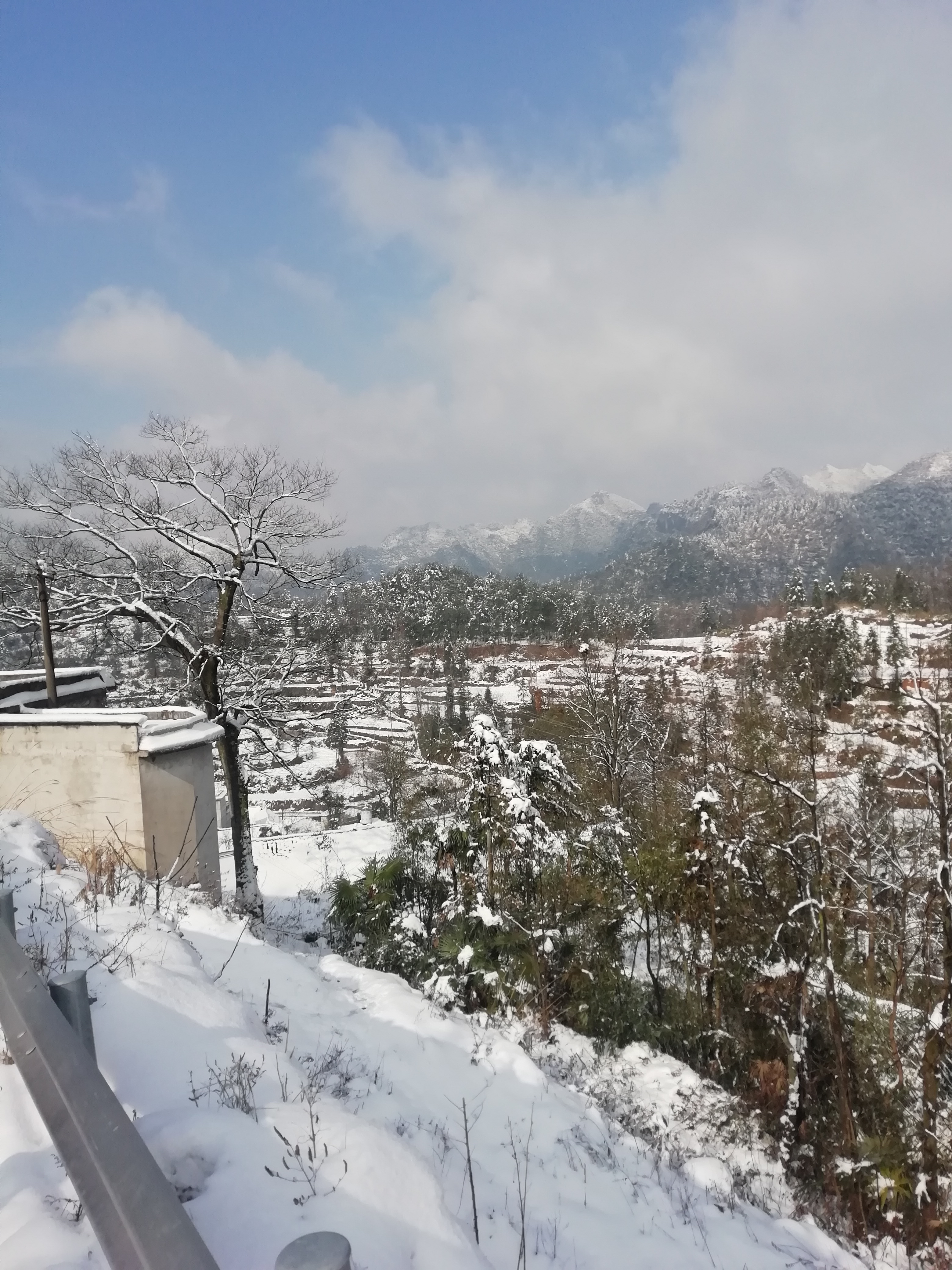 湘西雪景图片